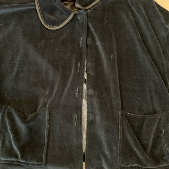 Black velvet (short) jacket - Picture 3 of 3